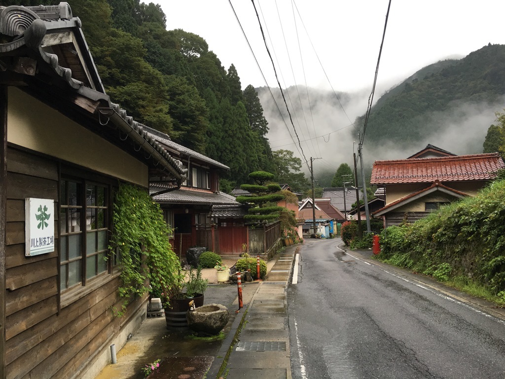 政所茶の販売所の写真です。